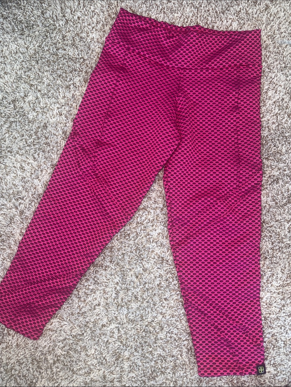High-Waist Bubble Dot Leggings in Fuchsia